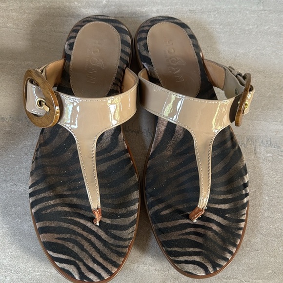 Hogan ‘Ibiza Infradito Fibbia Legno’ Patent Leather Sandals - Picture 1 of 4